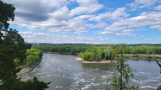 The Illinois River