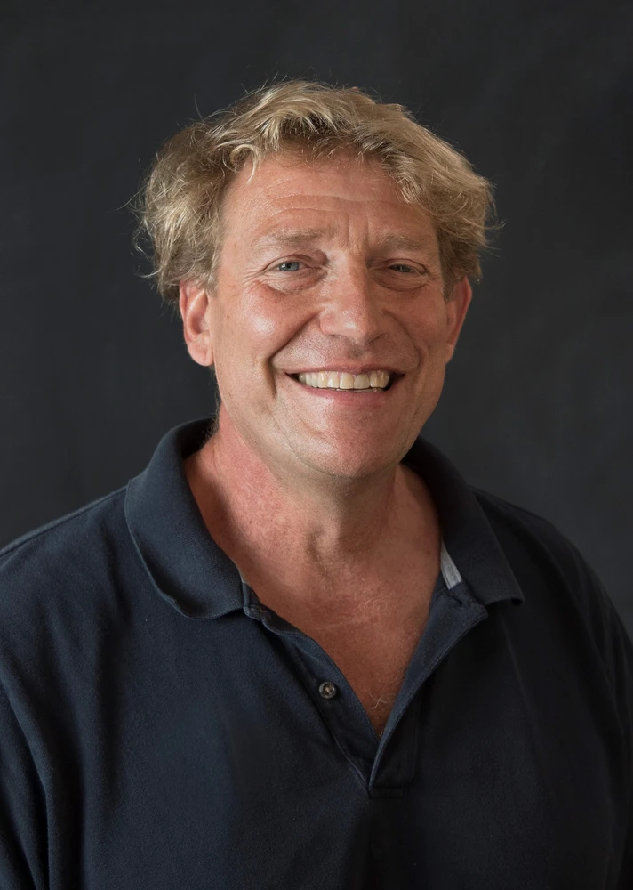 Dr. Bruce Fouke Dr. Bruce Fouke